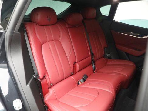 Certified 2022 Maserati Levante Modena AWD/4WD image 23