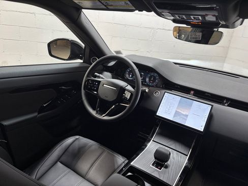 New 2026 Land Rover Range Rover Evoque Dynamic SE image 34