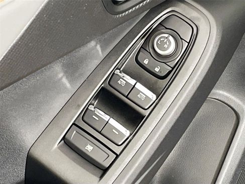 New 2026 Subaru Crosstrek 2.5i Limited image 18