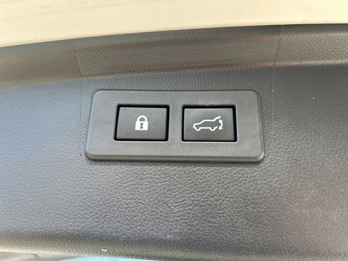 Used 2020 Subaru Outback Premium w/ Popular Package #1 image 12