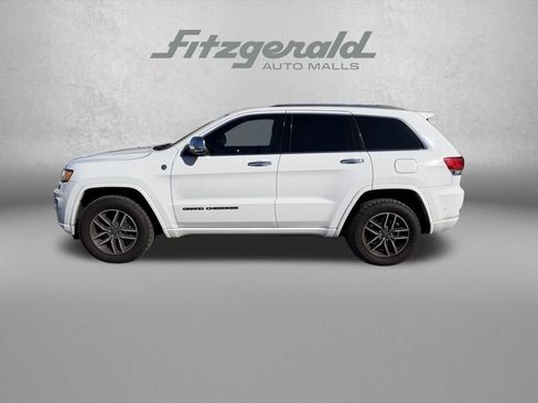 Used 2019 Jeep Grand Cherokee Overland image 2