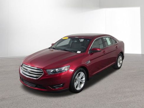 Used 2017 Ford Taurus SEL image 42