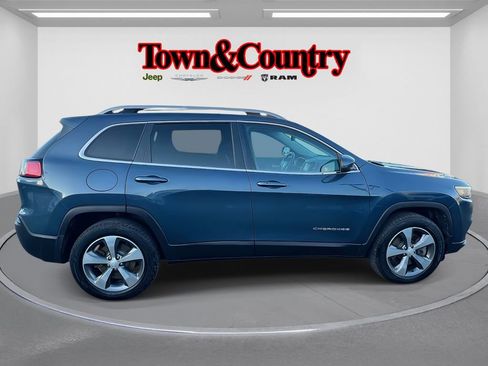 Used 2019 Jeep Cherokee Limited image 4