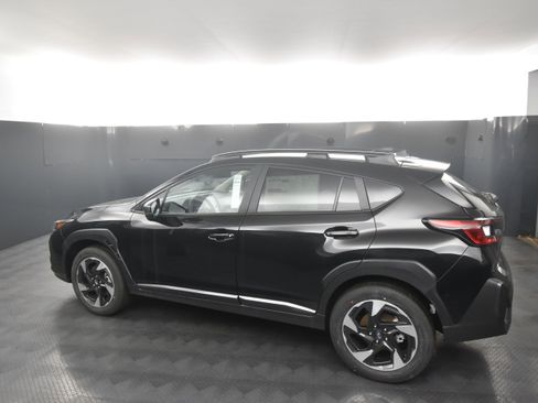 Used 2025 Subaru Crosstrek 2.5i Limited AWD/4WD image 8