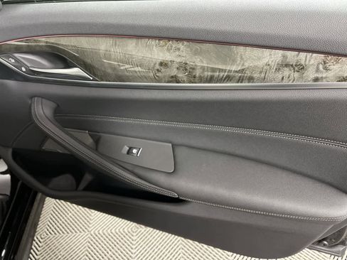 Used 2023 BMW 530i xDrive w/ M Sport Package image 17