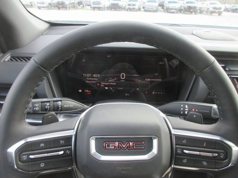 New 2026 GMC Terrain Elevation w/ Elevation Premium Package image 15