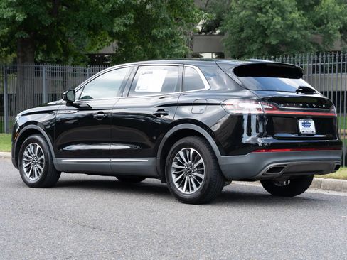 Used 2021 Lincoln Nautilus Reserve FWD image 8