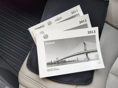 Used 2013 Buick Enclave Leather image 13
