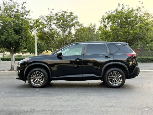 Used 2021 Nissan Rogue S FWD image 7