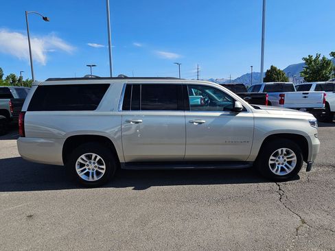 Used 2016 Chevrolet Suburban LT AWD/4WD image 2