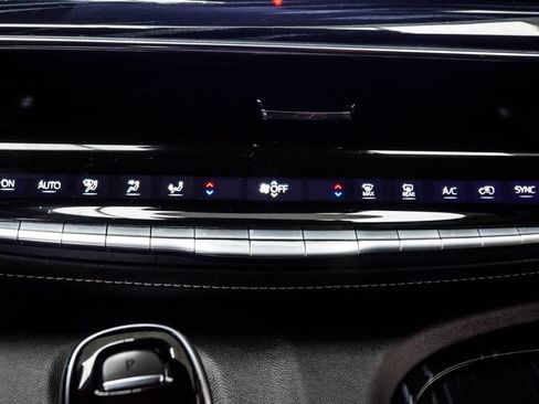 Used 2024 Cadillac Escalade ESV Sport w/ Touring Package AWD/4WD image 28