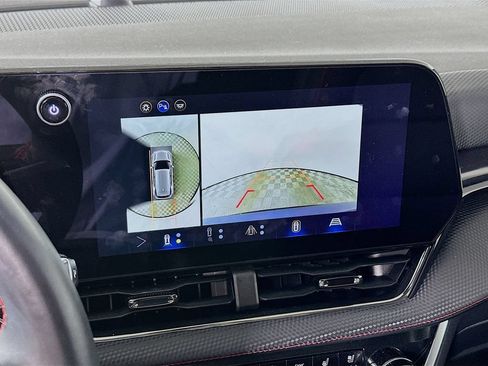 Used 2025 Chevrolet Equinox RS w/ Safety and Technology Package FWD image 23
