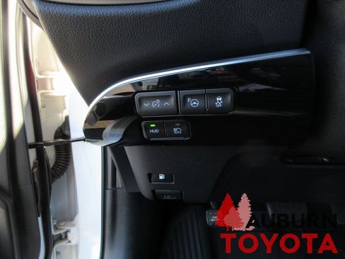 Certified 2021 Toyota Prius Limited image 13
