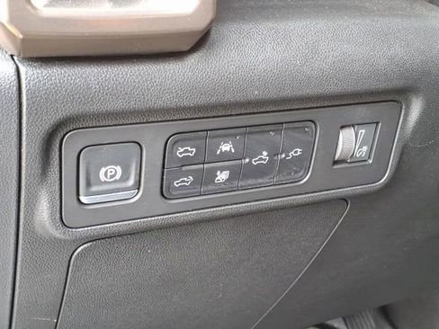 New 2025 GMC Hummer EV 2X AWD/4WD image 22