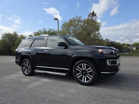 Used 2014 Toyota 4Runner Limited image 1