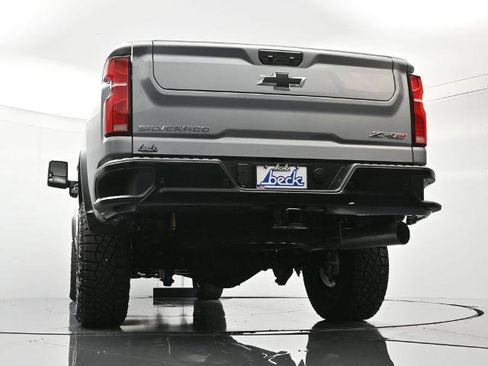 New 2026 Chevrolet Silverado 2500 ZR2 image 47