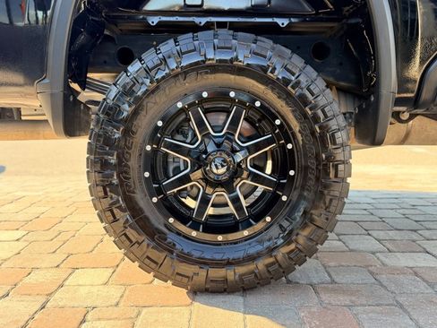Used 2020 Chevrolet Silverado 2500 LT AWD/4WD image 13