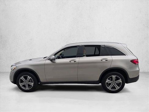 Used 2021 Mercedes-Benz GLC 300 image 5