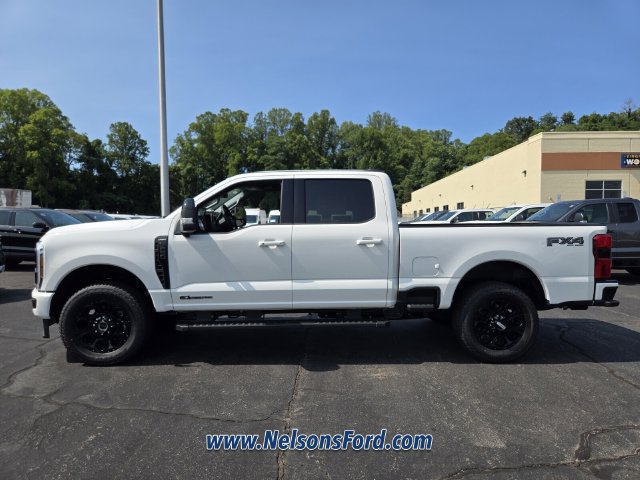 New 2026 Ford F250 Lariat w/ Black Appearance Package AWD/4WD image 4