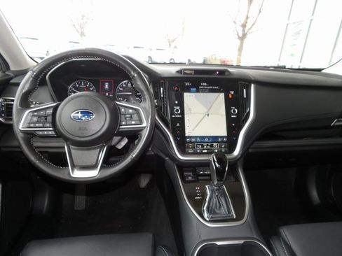 Used 2023 Subaru Outback Limited image 18