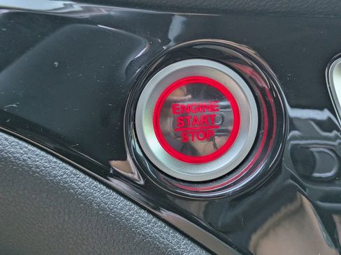 Used 2017 Honda Ridgeline Black Edition image 27