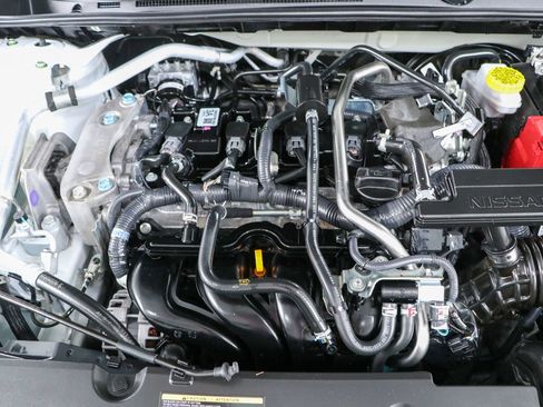Used 2024 Nissan Sentra SV FWD image 28
