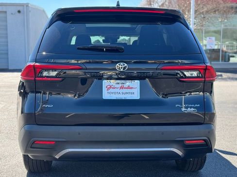 Used 2024 Toyota Grand Highlander Platinum image 10