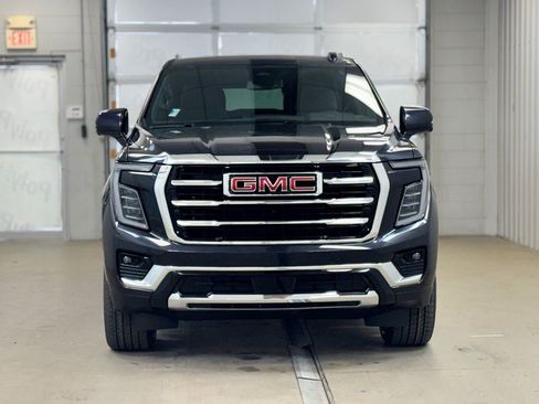 New 2026 GMC Yukon Elevation AWD/4WD image 2