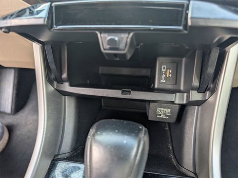 Used 2017 Honda Accord EX-L image 17