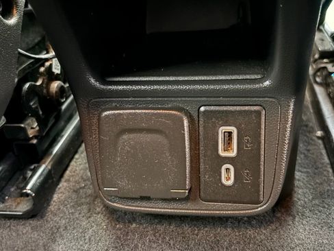 Used 2022 Chevrolet TrailBlazer LT w/ Convenience Package image 26