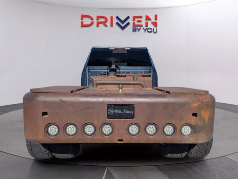 Used 2020 GMC Sierra 3500 SLT w/ SLT Convenience Package image 4