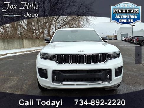 Used 2024 Jeep Grand Cherokee L Overland w/ Rear Seat Video Group I image 2