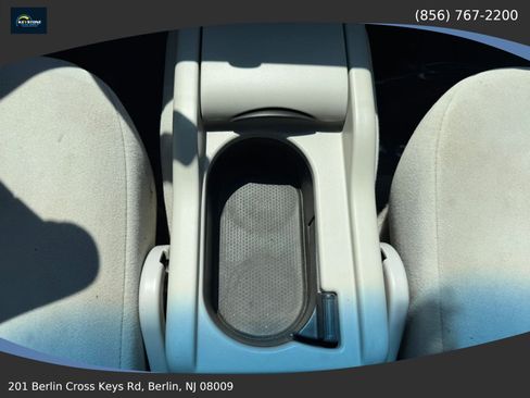Used 2009 Buick LaCrosse CX FWD image 22