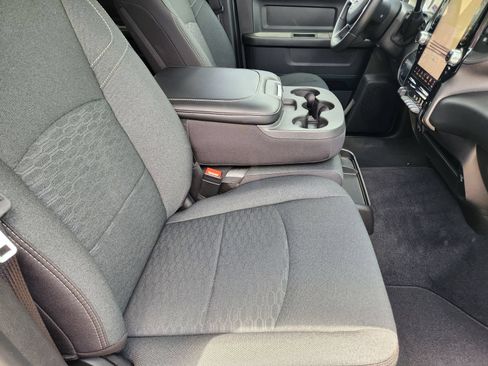 New 2026 RAM 3500 Tradesman AWD/4WD image 14