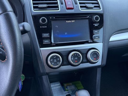 Used 2017 Subaru Crosstrek 2.0i Premium image 5