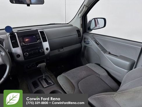 Used 2016 Nissan Frontier SV image 20