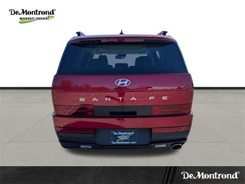 Used 2025 Hyundai Santa Fe SEL image 6