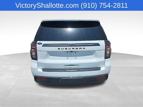 Used 2022 Chevrolet Suburban Z71 w/ Luxury Package AWD/4WD image 27