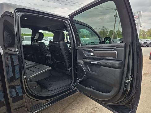 Used 2023 RAM 1500 Laramie AWD/4WD image 90