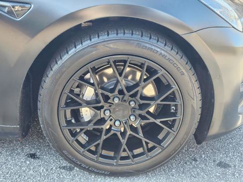 Used 2018 Tesla Model 3 Long Range image 11