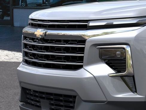 New 2026 Chevrolet Traverse LT image 13