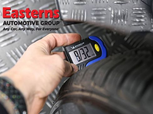 Used 2023 Chevrolet Malibu LT FWD image 28