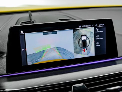 Used 2020 BMW M5 w/ Executive Package image 88