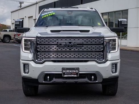 Used 2021 GMC Sierra 3500 Denali w/ Denali Ultimate Package AWD/4WD image 3