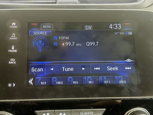Used 2018 Honda CR-V EX image 19