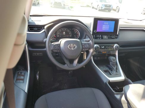 Used 2023 Toyota RAV4 LE FWD image 11