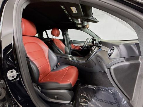 Used 2021 Mercedes-Benz GLC 300 4MATIC Coupe image 30