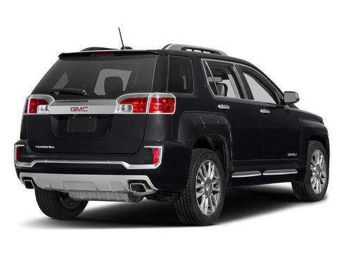 Used 2017 GMC Terrain Denali AWD/4WD image 2