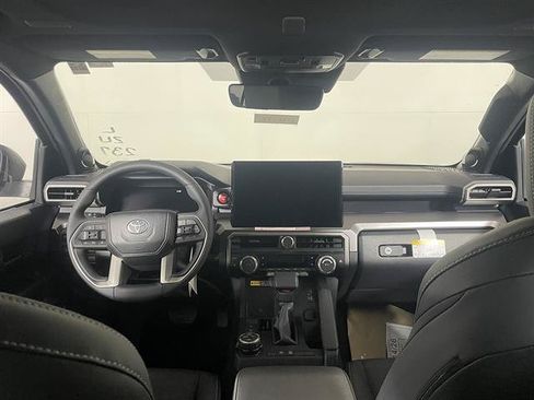 New 2026 Toyota 4Runner TRD Off-Road Premium AWD/4WD image 12