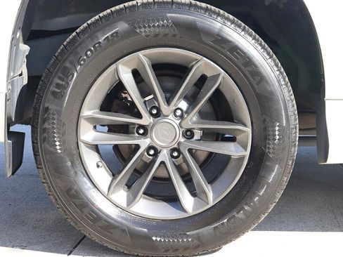 Used 2012 Lexus GX 460 image 40